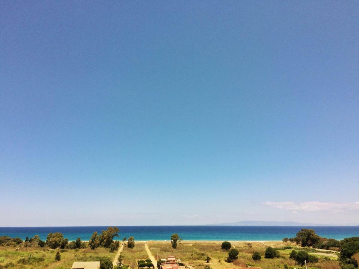 Tyrrhenian Sea Apartment Torre di Faro Εξωτερικό φωτογραφία